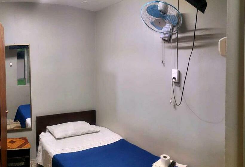 Пансион Hostal 921 Apocento