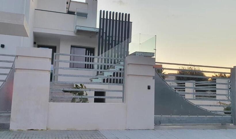 פנסיון Sunflowersalento