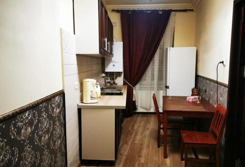 بنسيون Zira Residence Brasov