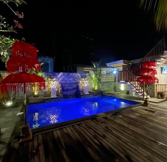 Surfers Villa And Resorts Medewi