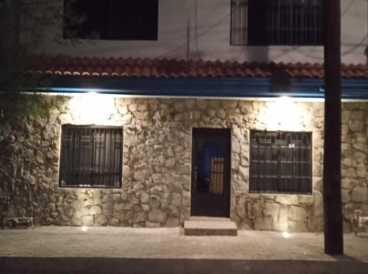 فندق صغير Antique Guest House Fundidora