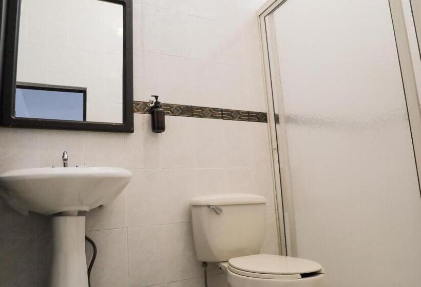 فندق صغير Antique Guest House Fundidora