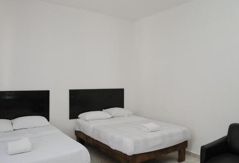 فندق صغير Antique Guest House Fundidora