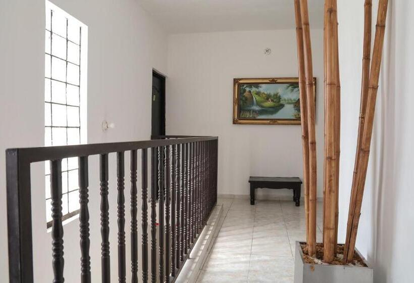 فندق صغير Antique Guest House Fundidora