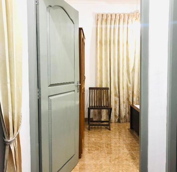 הוסטל Blue Bird Apartment