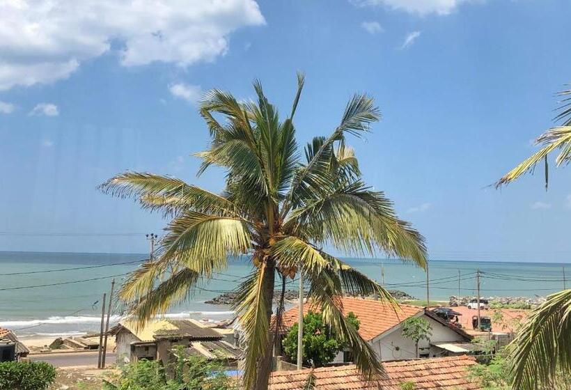 הוסטל Blue Bird Apartment