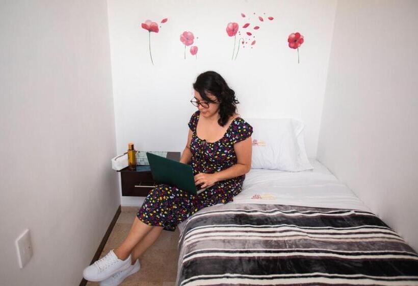 호스텔 Hostería Poza Rica