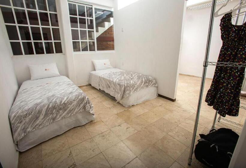 호스텔 Hostería Poza Rica