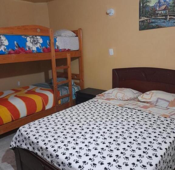 호스텔 Los Burritos