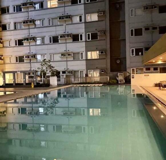Condo In Poblacion With City And Pool View