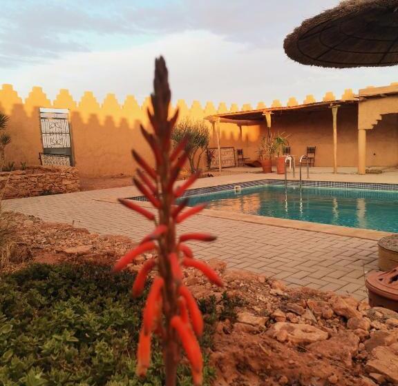 تختخواب و صبحانه Ksar Montana Hôtel, Chambres Piscine