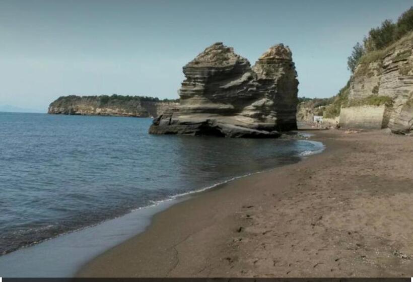 민박 La Scarafocchiola