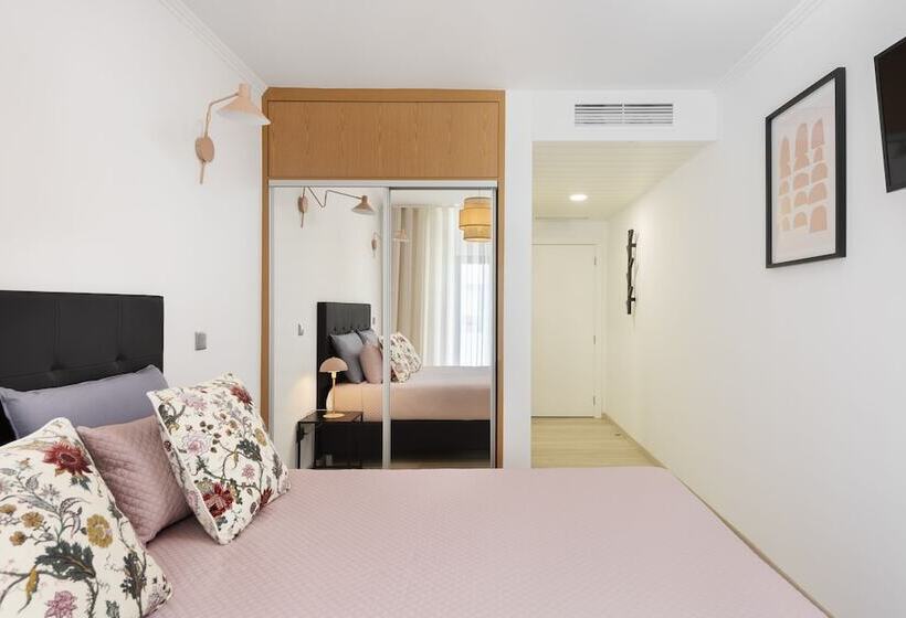 ベッドアンドブレックファースト Lazy Days   Adults Only   Duna Parque Resorts & Hotels