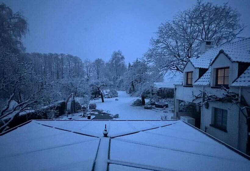 مبيت وإفطار Le Cottage