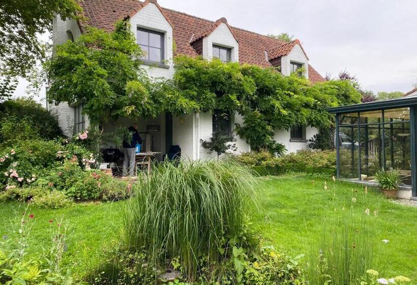 مبيت وإفطار Le Cottage