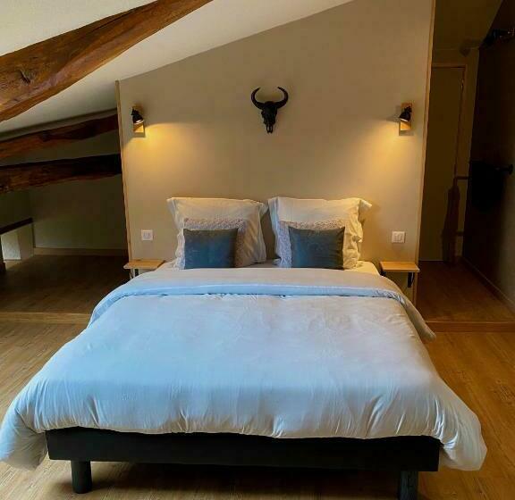 مبيت وإفطار Le Petit Bleu Chambre D Hôtes