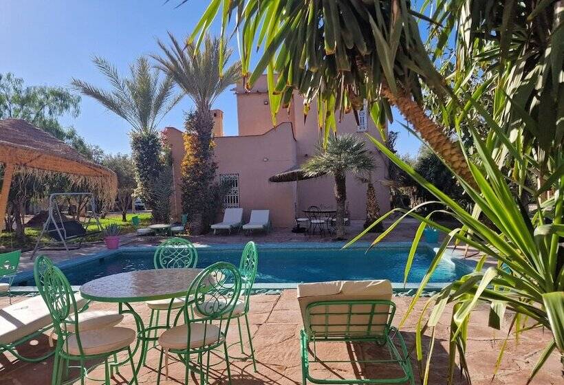 تختخواب و صبحانه Manzal Lahbab