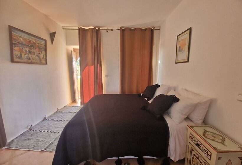 تختخواب و صبحانه Manzal Lahbab