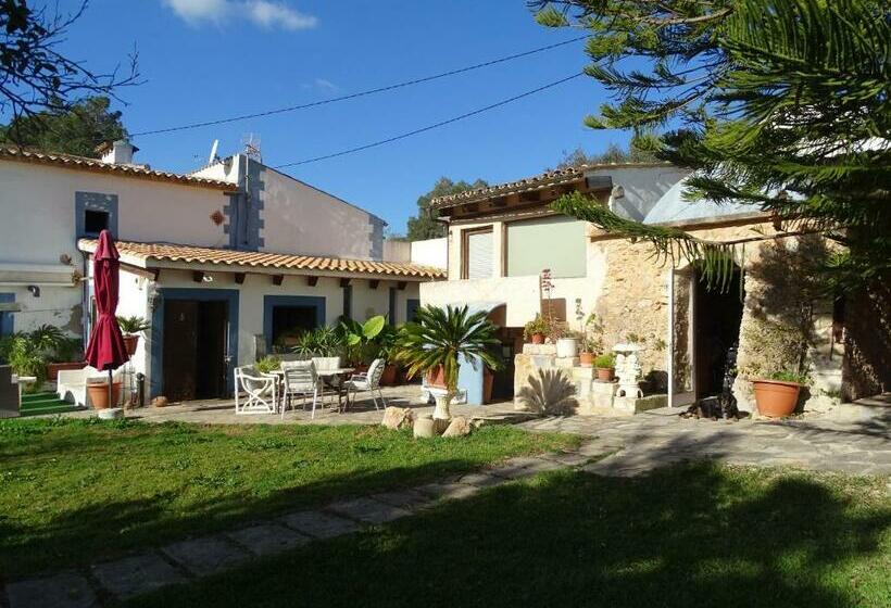 住宿加早餐 Parador Son Jans Jardin