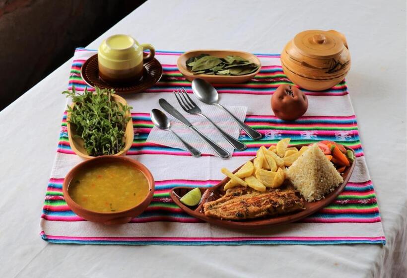 Bed and Breakfast Taquile Lodge   Un Lugar De Ensueño