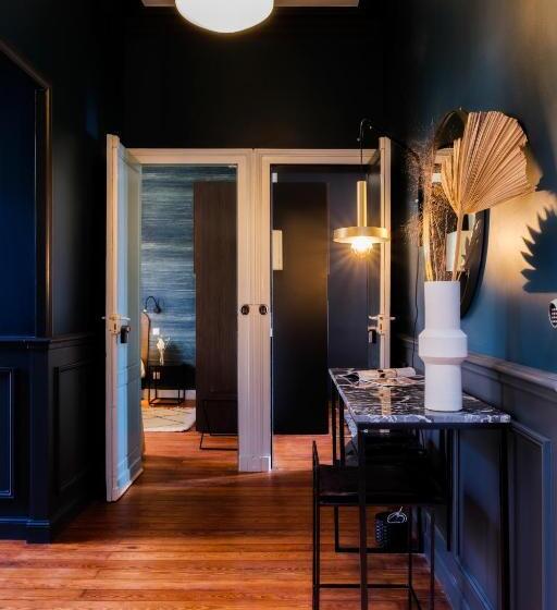 تختخواب و صبحانه Volubilis Luxury Guest House