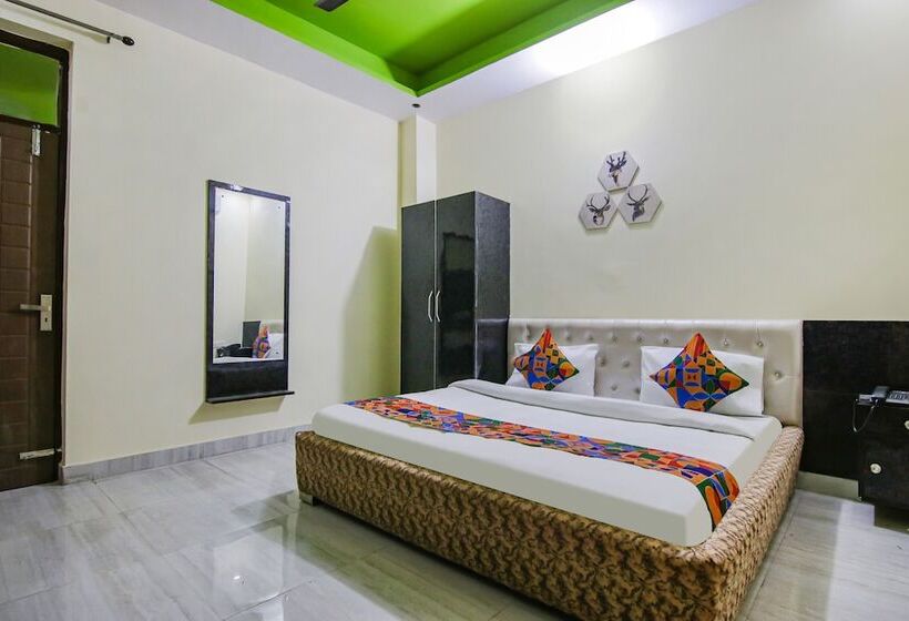 Fabhotel Pushp Kunj