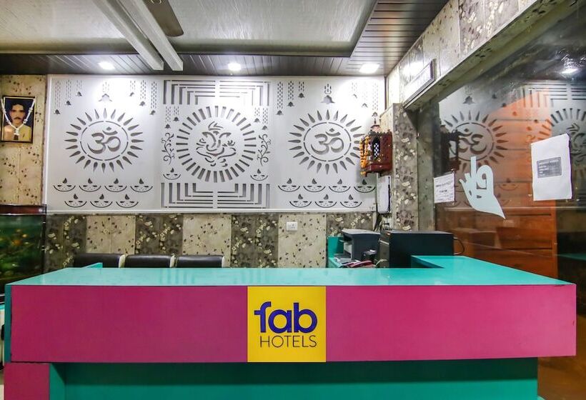 Fabhotel Pushp Kunj