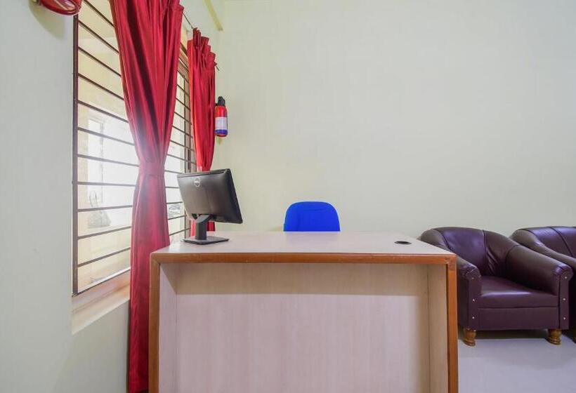 O U Tech Hotel And Restaurant