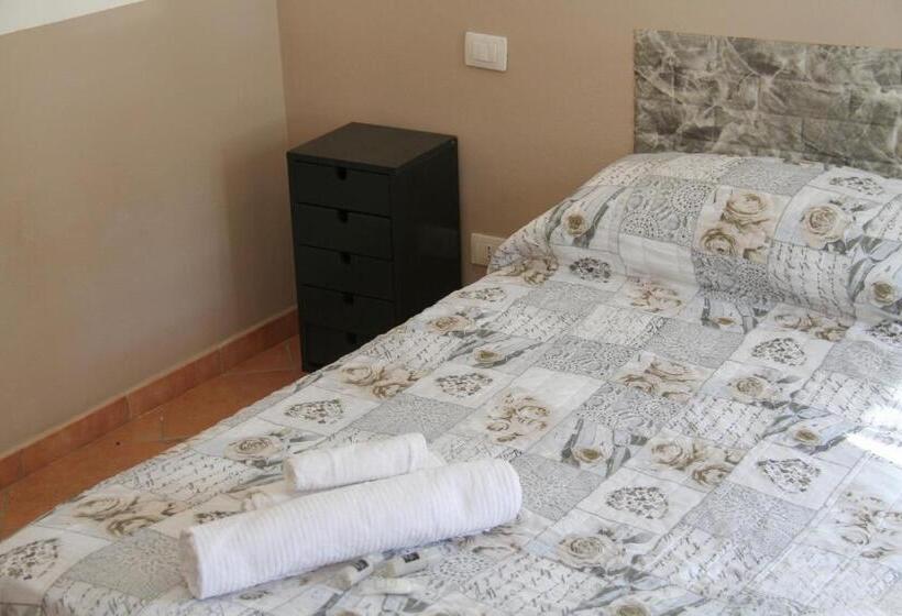 酒店 Agricantus 2000