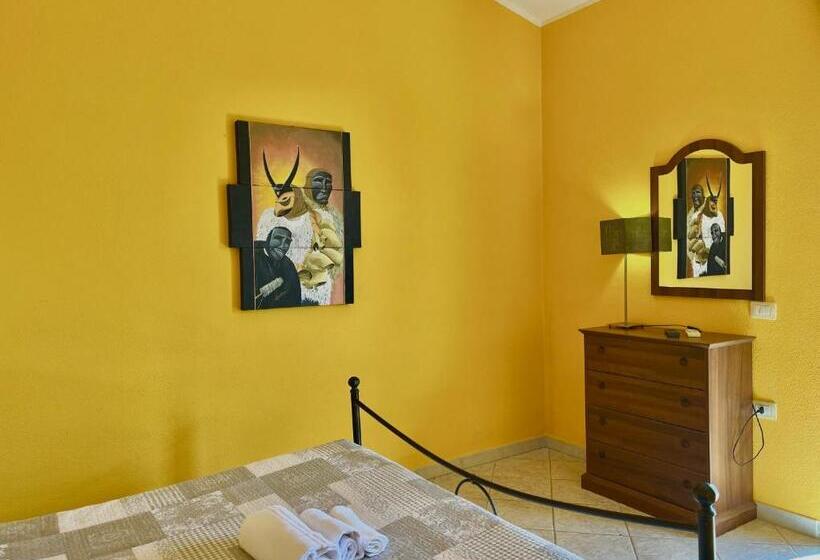 酒店 Agricantus 2000