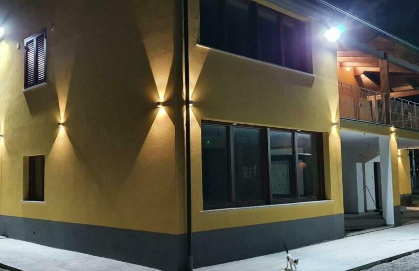 فندق Agriturismo B&b Dal Professore