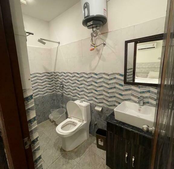 בית מלון כפרי Av Continental