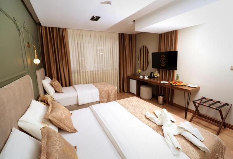 Hotel Bayrak Grand