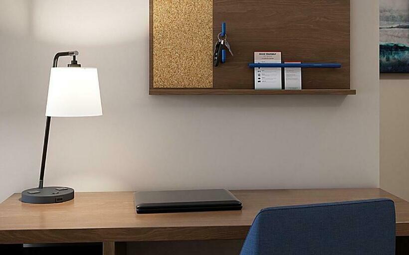 호텔 Candlewood Suites Tulsa Hills Jenks, An Ihg