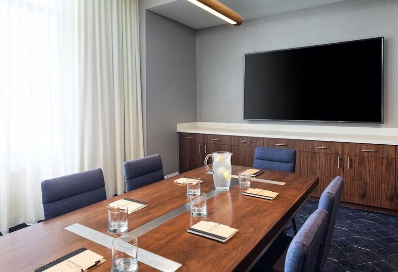 호텔 Courtyard By Marriott Owatonna Downtown