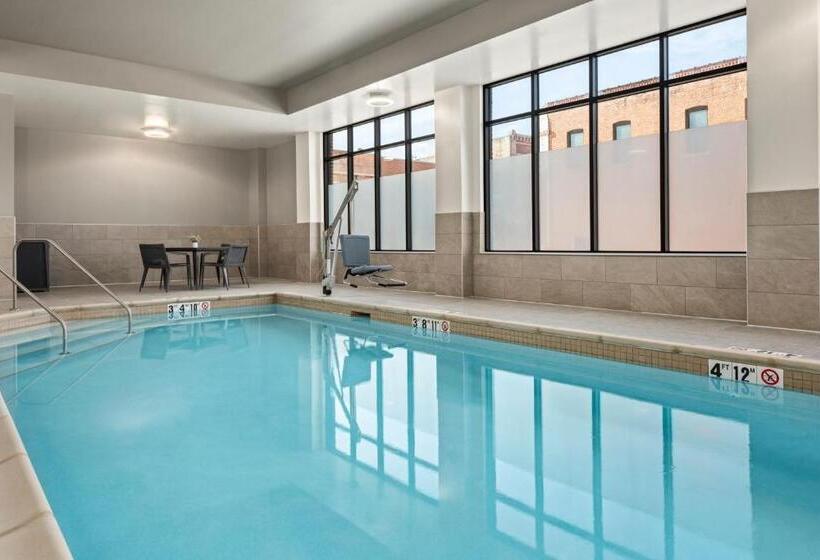 호텔 Courtyard By Marriott Owatonna Downtown