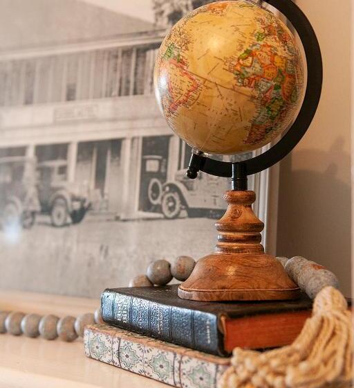 Dabbs Hotel Bed And Breakfast