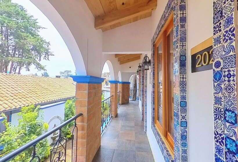 בית מלון כפרי Hacienda Valentino