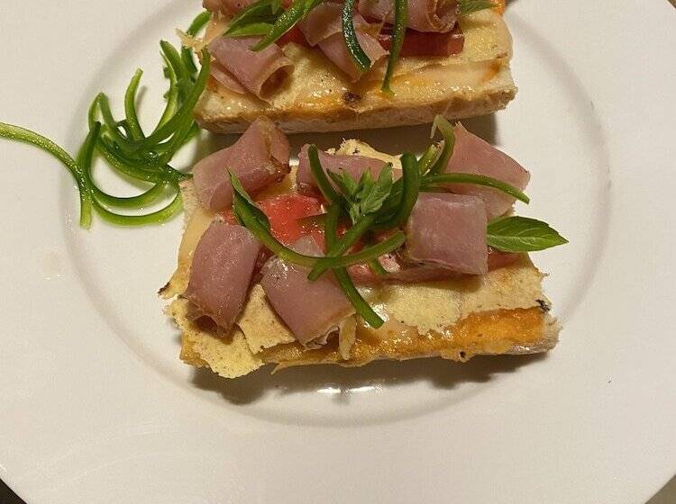 בית מלון כפרי Hacienda Valentino