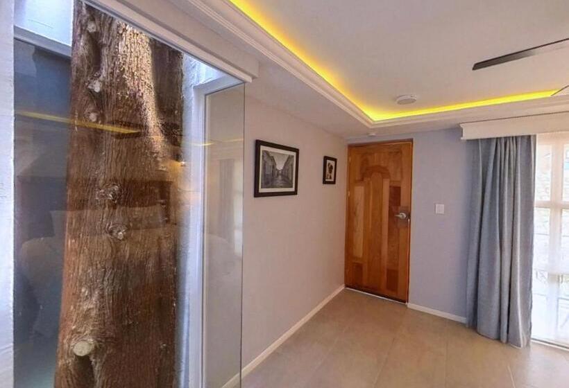 בית מלון כפרי Hacienda Valentino