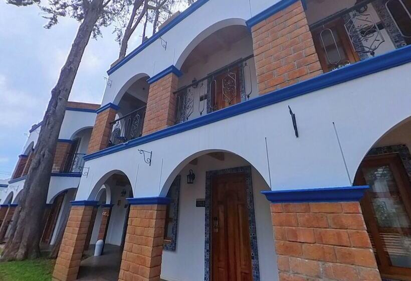 בית מלון כפרי Hacienda Valentino