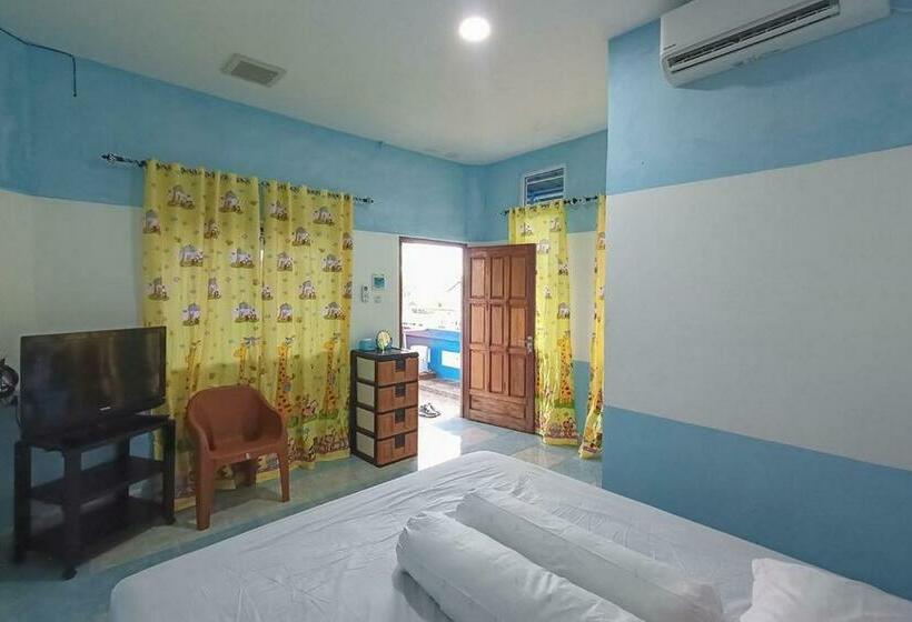 فندق Homestay Papa Mama Syariah Redpartner
