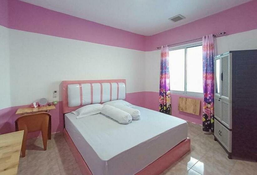 فندق Homestay Papa Mama Syariah Redpartner