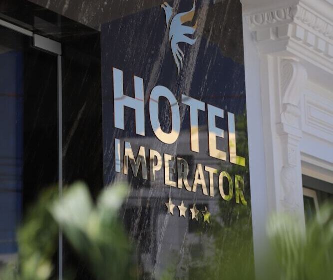 בית מלון כפרי Imperator