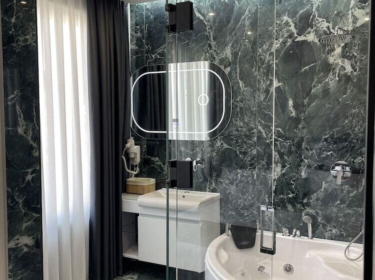 בית מלון כפרי Imperator