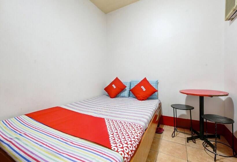 酒店 Busline Apartelle