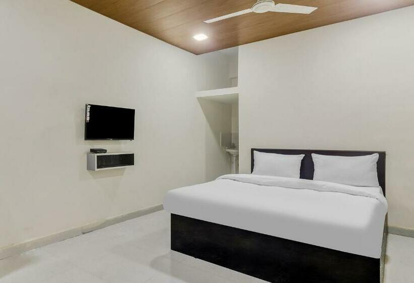 Hotel Oyo 86527  Vijay Residency