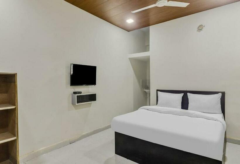 Hotel Oyo 86527  Vijay Residency