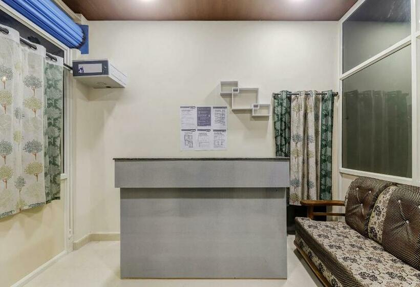 Hotel Oyo 86527  Vijay Residency