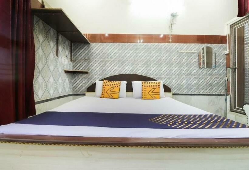 酒店 Oyo 87253 Om Sai Guest House